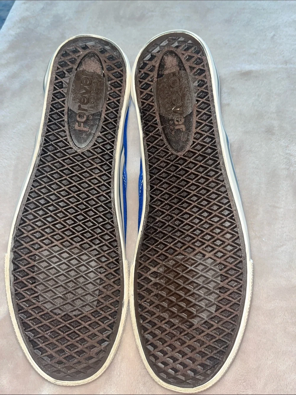 University of Kentucky Blue Canvas Men’s Slip-On Boat Shoes with White UK Logo